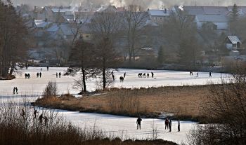 Hvem opfandt ishockey?